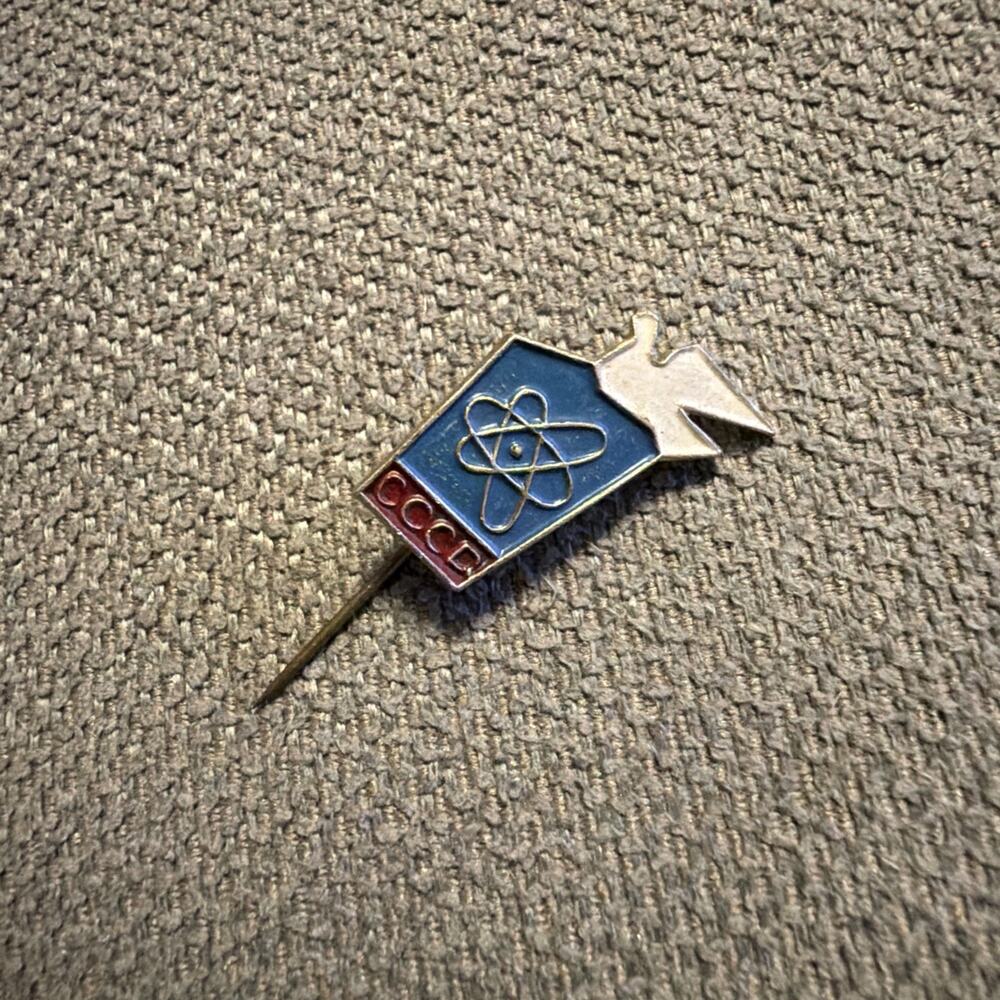 RARE Vtg USSR CCCP Atom Atomic Peace Dove Pin Nuclear Cold War Soviet Russia A21